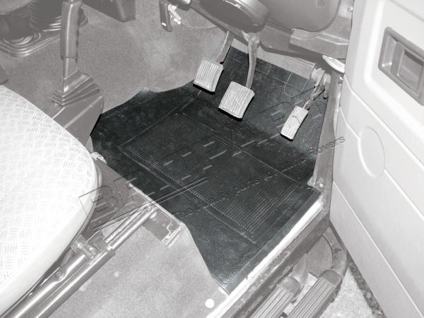 Floor Mat - Front [BRITPART BTR7898]