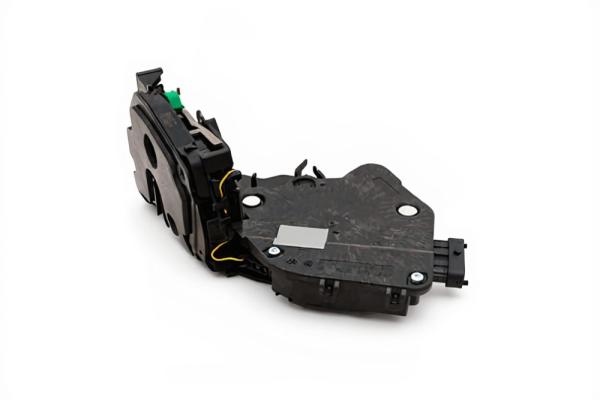 Front Door Latch Right Hand - Right Hand Drive [LAND ROVER LR078724]