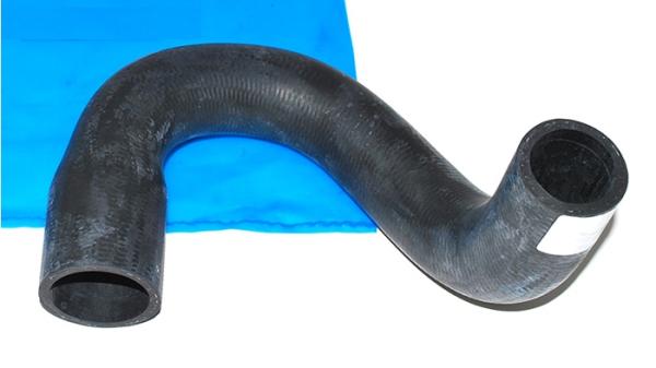 Bottom Radiator Hose [EAC PCH124720]