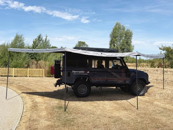 Terrafirma LED Terradactyl Awning - 2.5m180 Degree [TERRAFIRMA TF1717]
